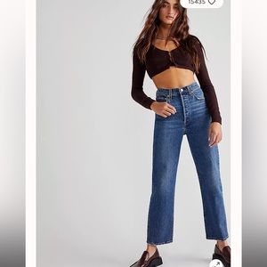 Levi’s rib cage straight ankle jeans